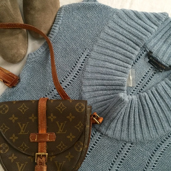 BCBG Max Azria sweater - Picture 2 of 3